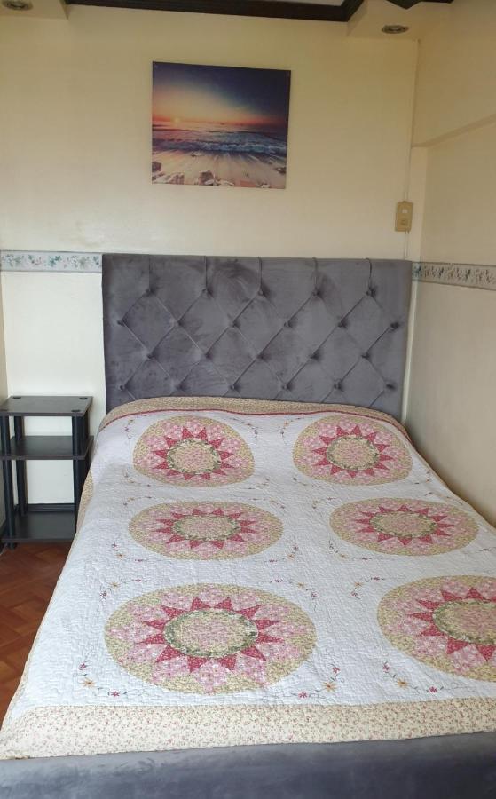 Greenhills Garden Square 2Br & 2 Toilets Manila Kültér fotó