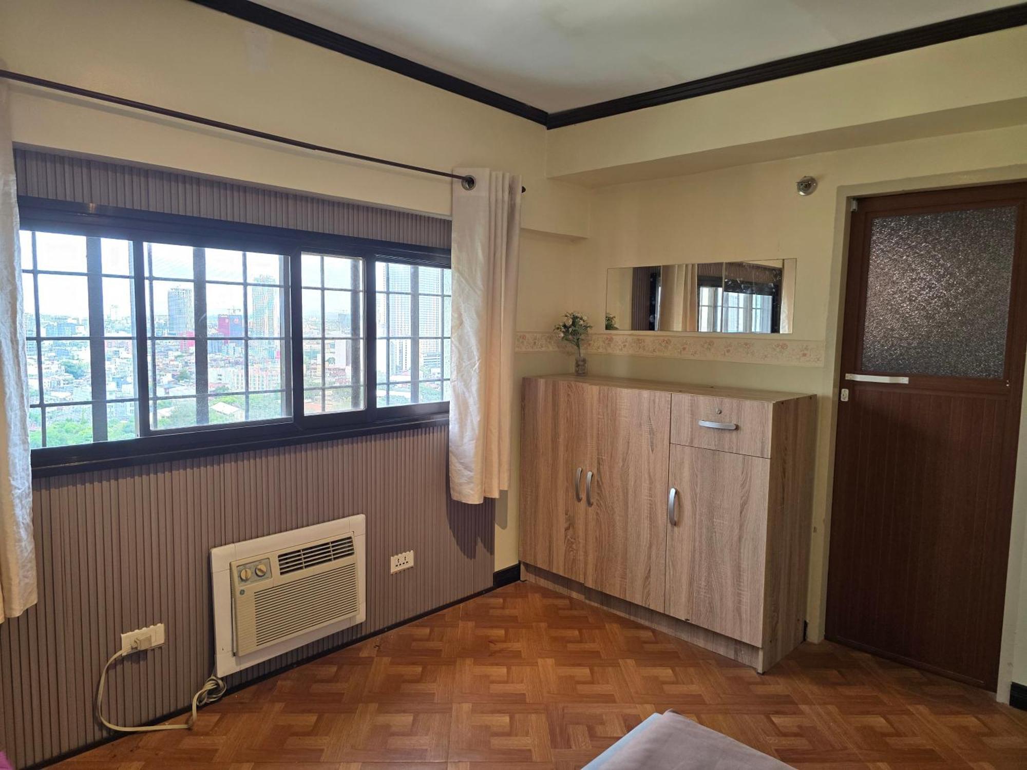 Greenhills Garden Square 2Br & 2 Toilets Manila Kültér fotó