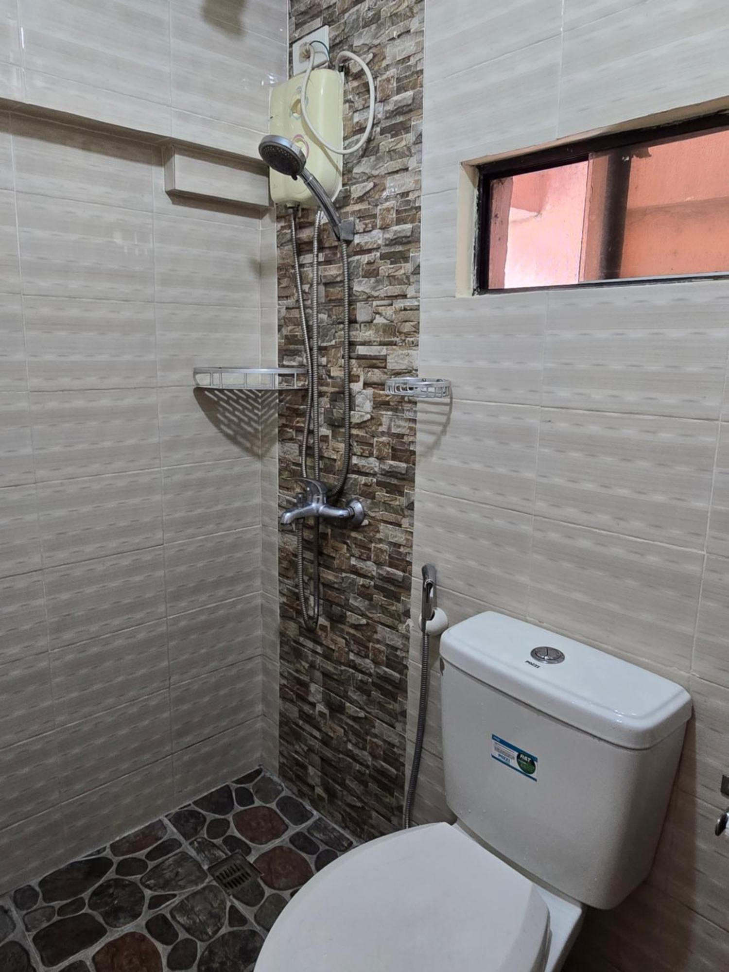 Greenhills Garden Square 2Br & 2 Toilets Manila Kültér fotó